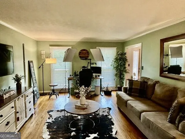 215 Pineywood RD Griffin, GA 30224