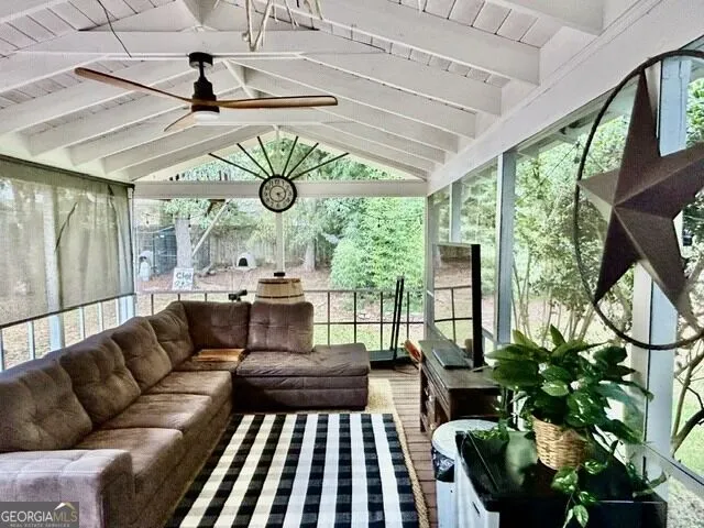 215 Pineywood RD Griffin, GA 30224
