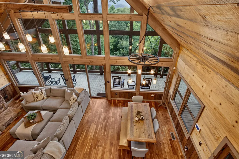 50 Broken Arrow PATH Blue Ridge, GA 30513