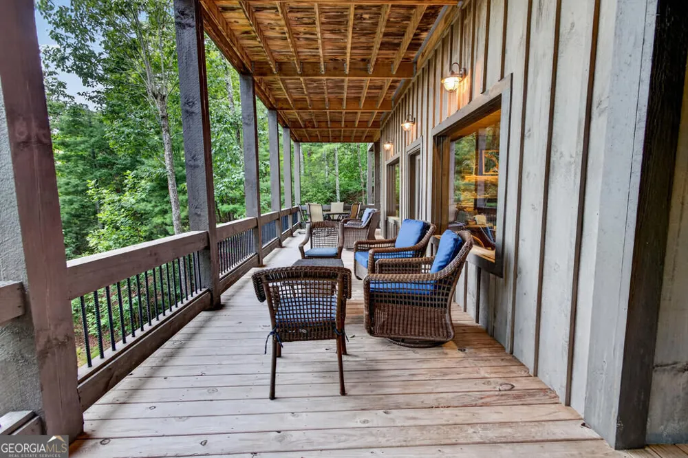 50 Broken Arrow PATH Blue Ridge, GA 30513