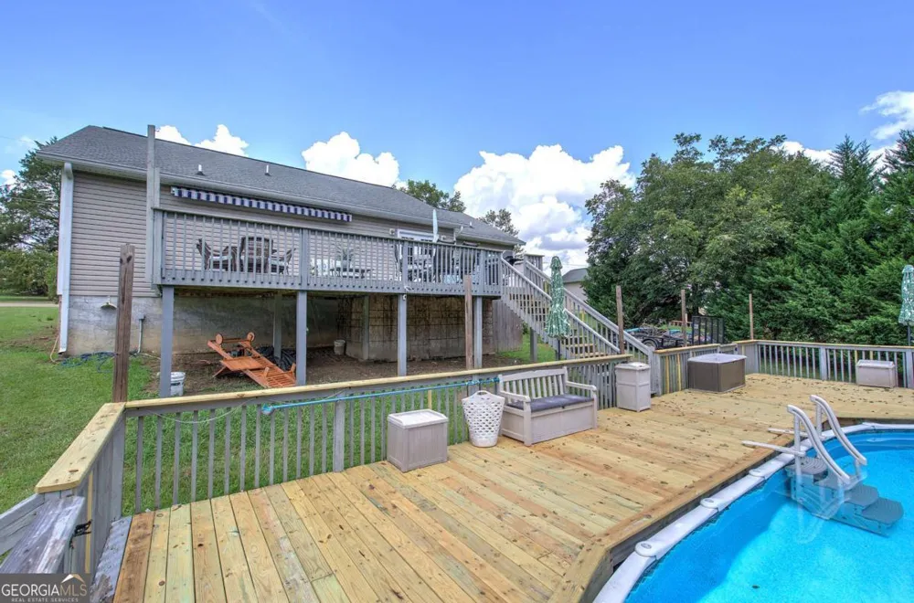 152 Brewer RD Kingston, GA 30145