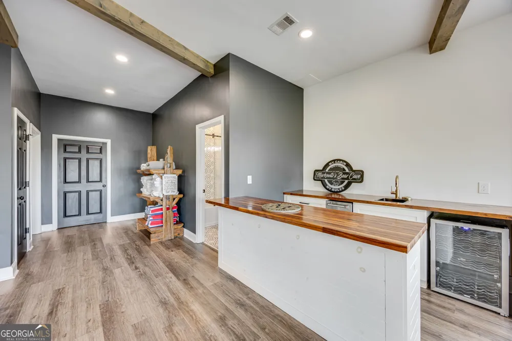 385 Pirkle Leake RD Dawsonville, GA 30534