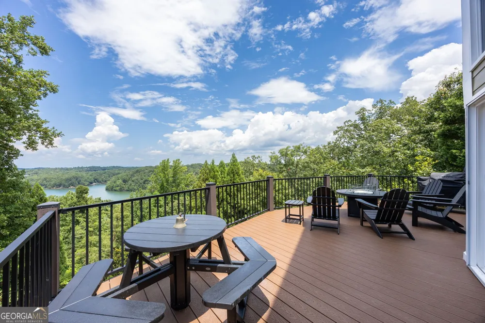 385 Pirkle Leake RD Dawsonville, GA 30534