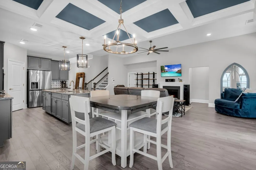 542 Bray ST Woodstock, GA 30188