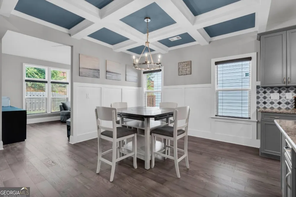 542 Bray ST Woodstock, GA 30188