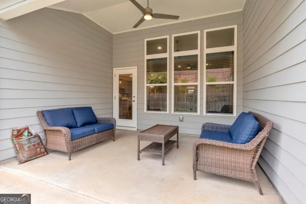542 Bray ST Woodstock, GA 30188