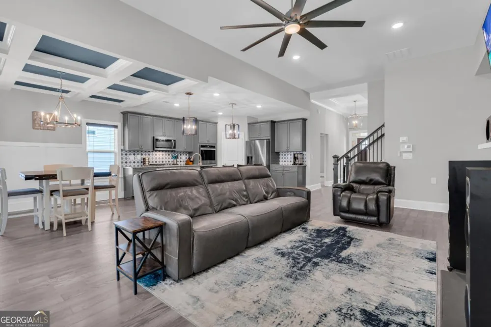 542 Bray ST Woodstock, GA 30188