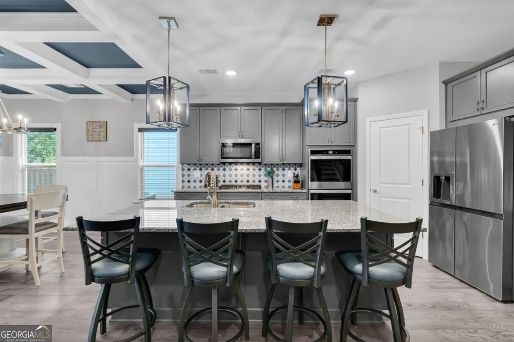 542 Bray ST Woodstock, GA 30188