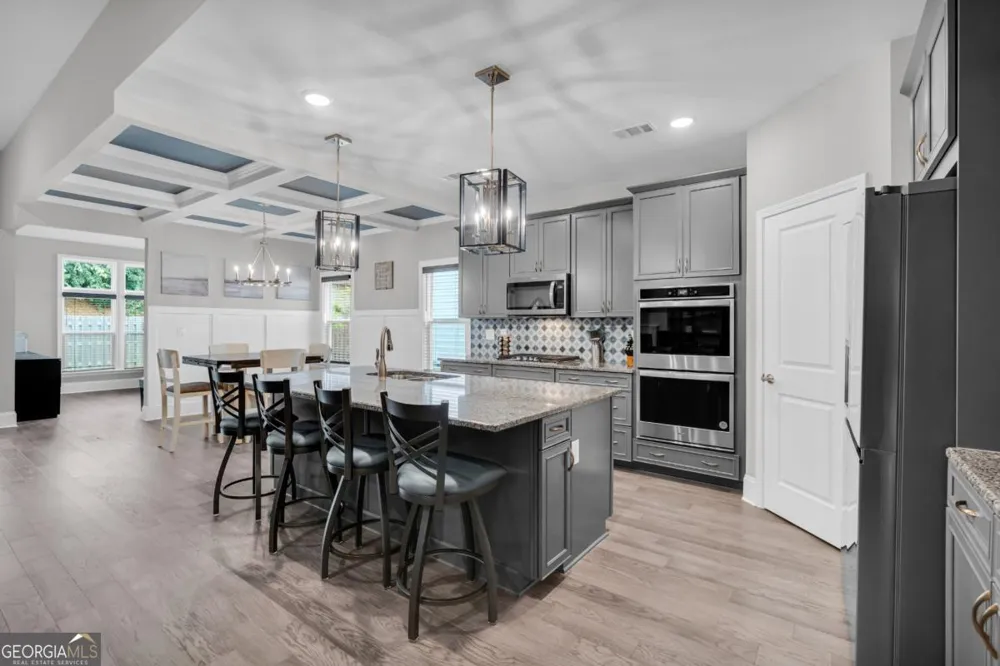 542 Bray ST Woodstock, GA 30188