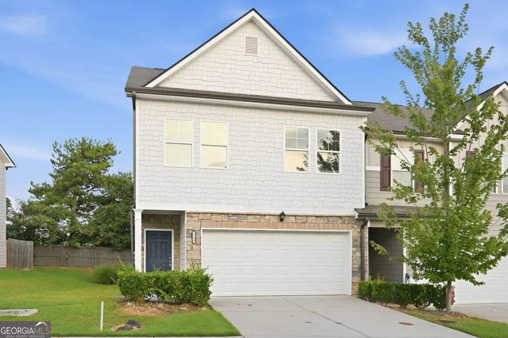 2198 Justify LN Lithonia, GA 30058