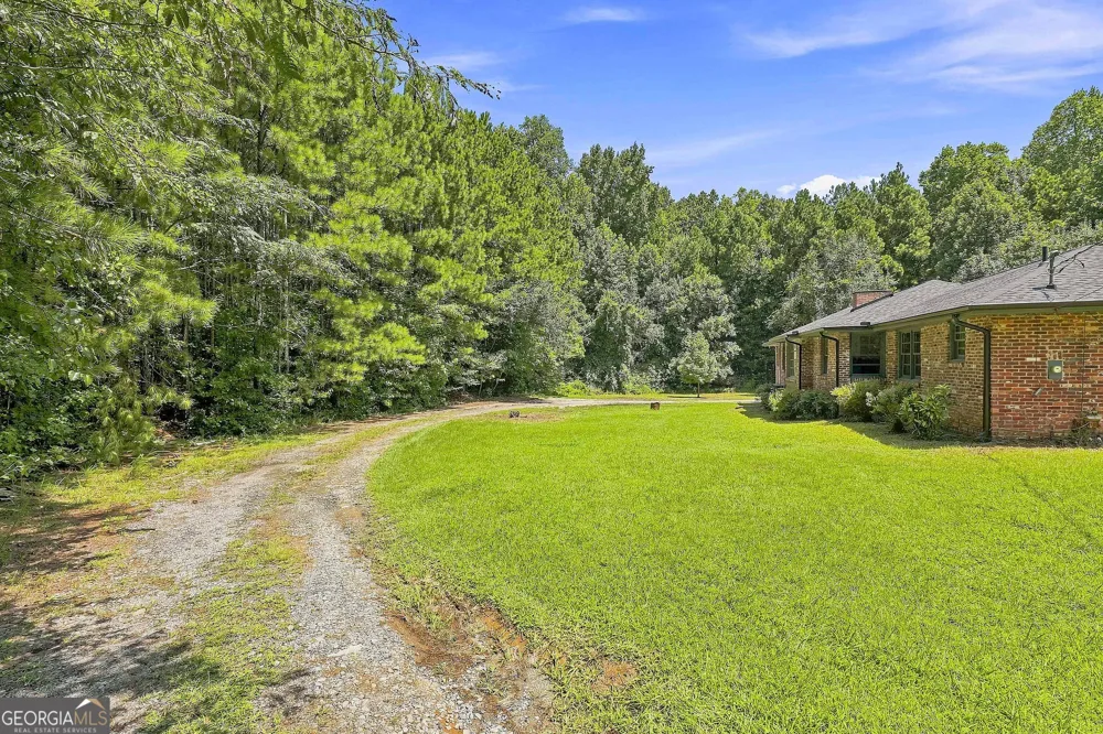 490 Mehaffey DR Fairburn, GA 30213