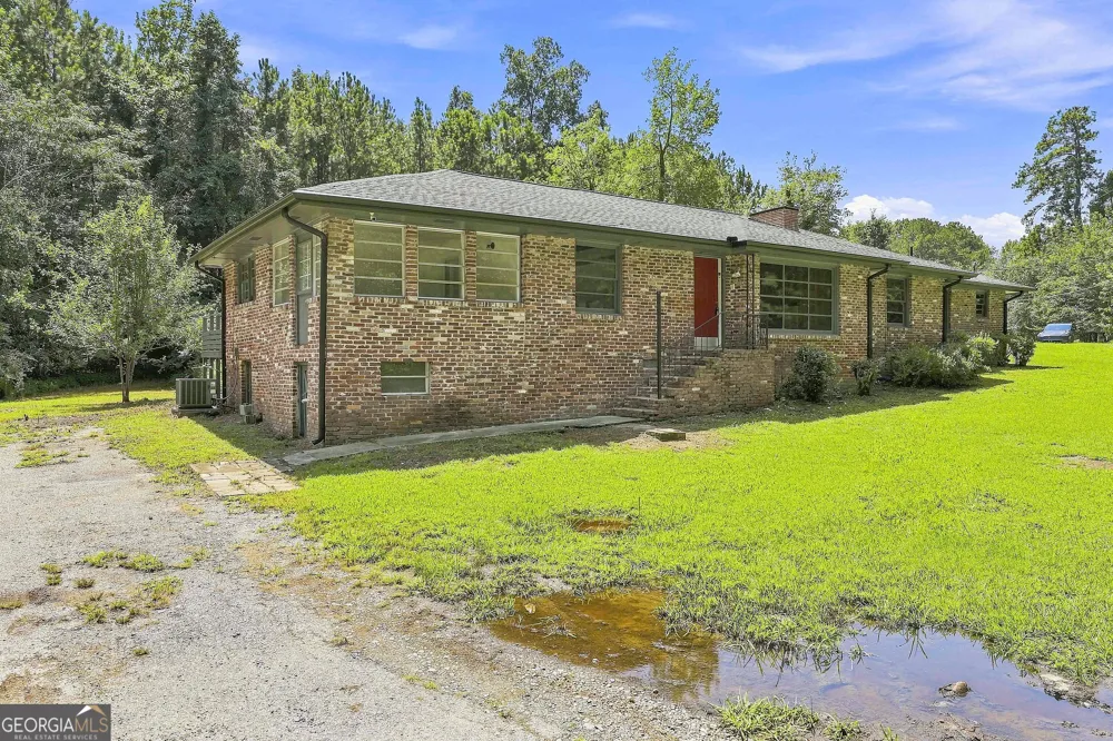 490 Mehaffey DR Fairburn, GA 30213