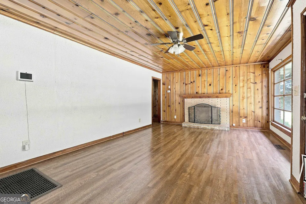 490 Mehaffey DR Fairburn, GA 30213