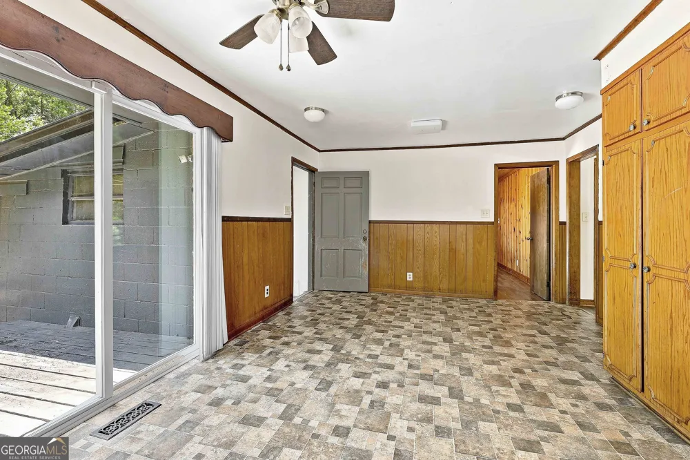 490 Mehaffey DR Fairburn, GA 30213