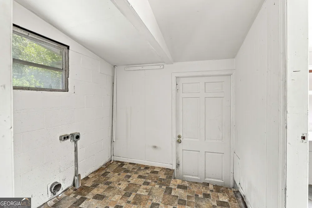 490 Mehaffey DR Fairburn, GA 30213