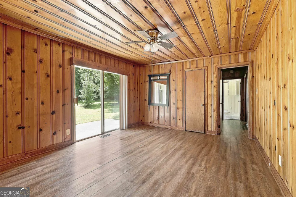 490 Mehaffey DR Fairburn, GA 30213