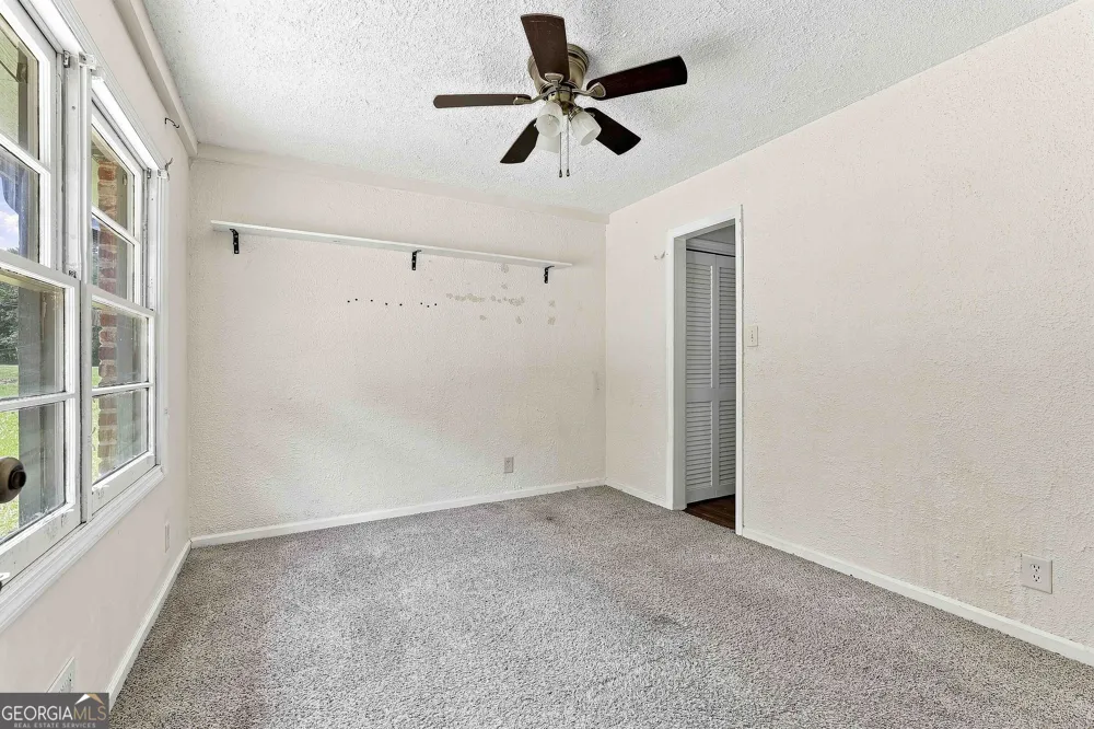 490 Mehaffey DR Fairburn, GA 30213