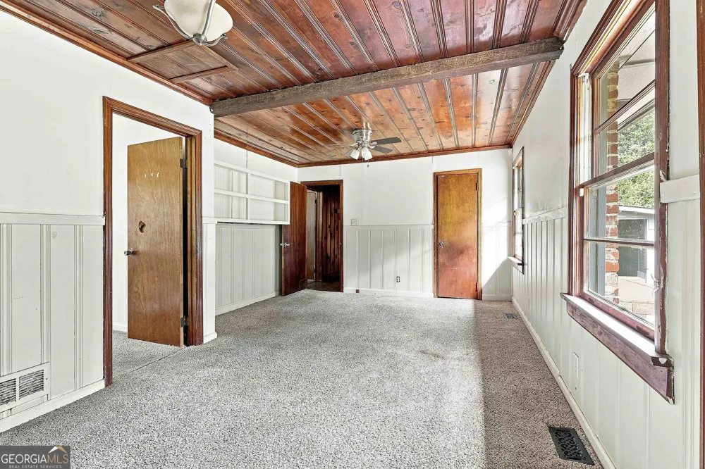490 Mehaffey DR Fairburn, GA 30213
