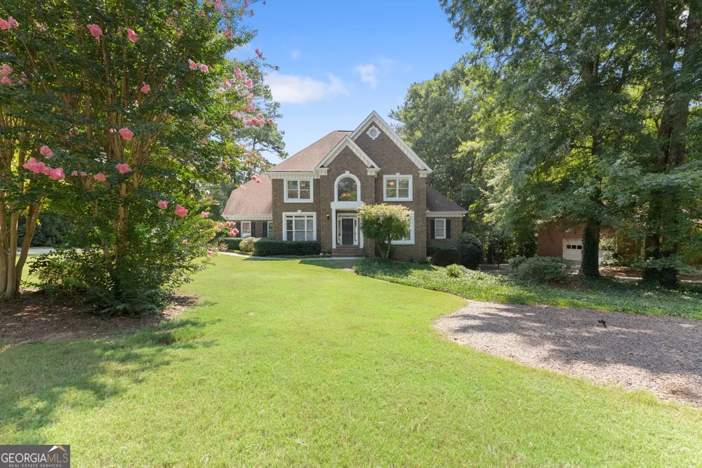 1430 Roanoke TRCE Grayson, GA 30017