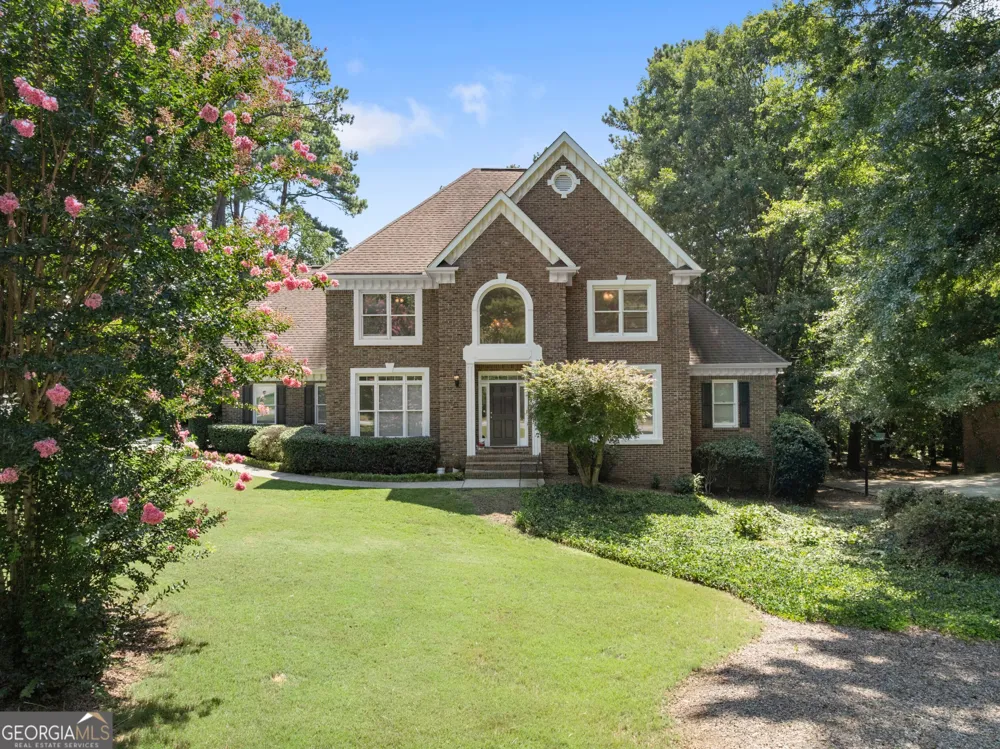 1430 Roanoke TRCE Grayson, GA 30017