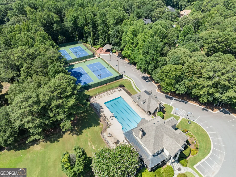 1430 Roanoke TRCE Grayson, GA 30017