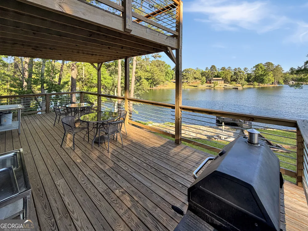 10 Park RD Jackson, GA 30233