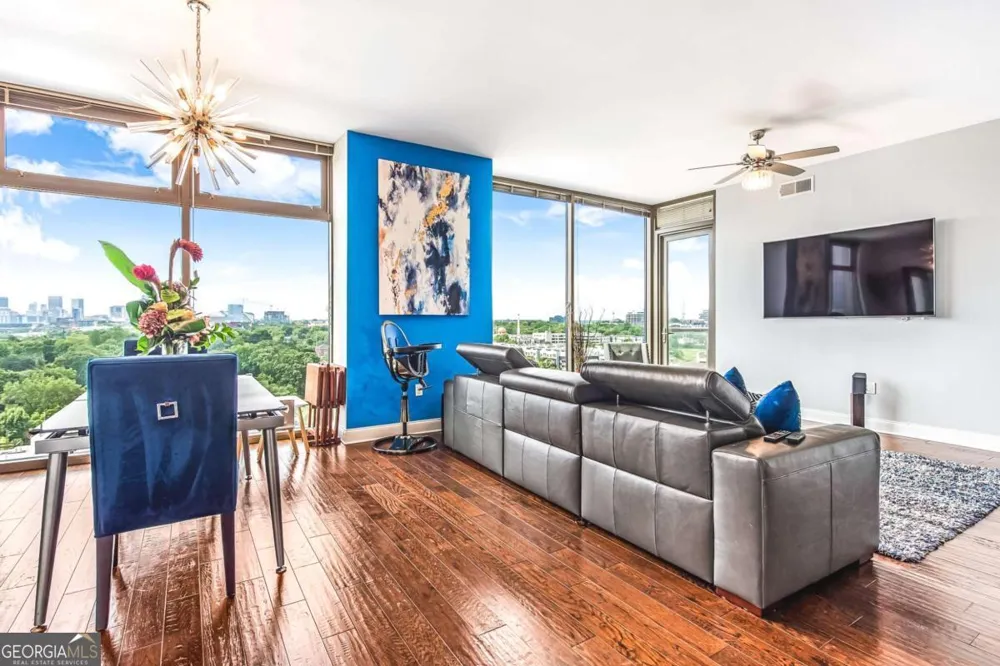 270 17th ST NW Atlanta, GA 30363