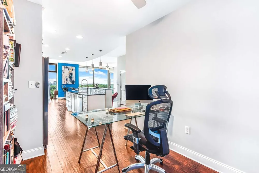 270 17th ST NW Atlanta, GA 30363