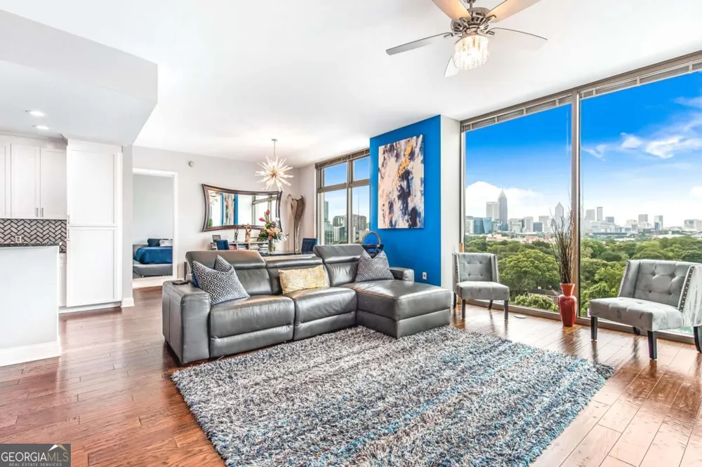 270 17th ST NW Atlanta, GA 30363