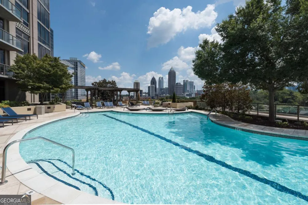 270 17th ST NW Atlanta, GA 30363