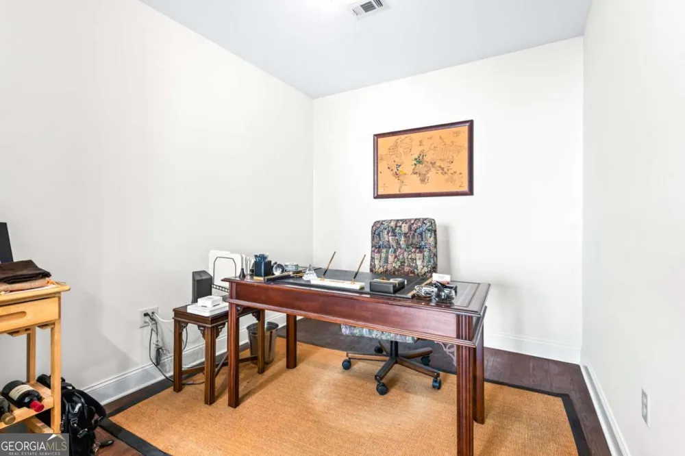 270 17th ST NW Atlanta, GA 30363