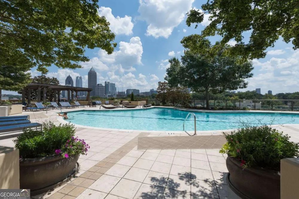 270 17th ST NW Atlanta, GA 30363