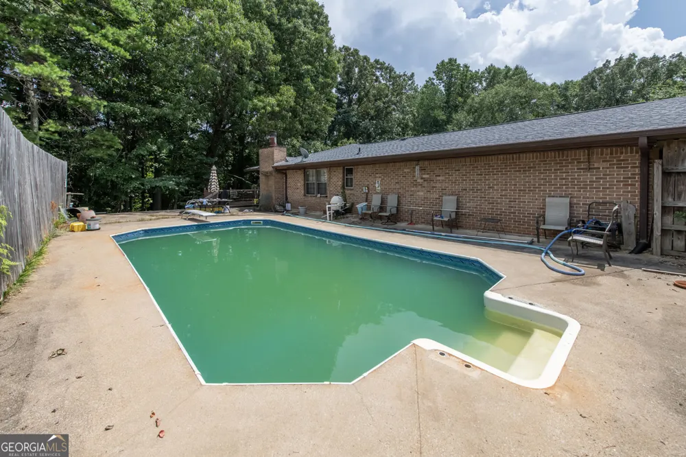4012 Kings HWY Douglasville, GA 30135