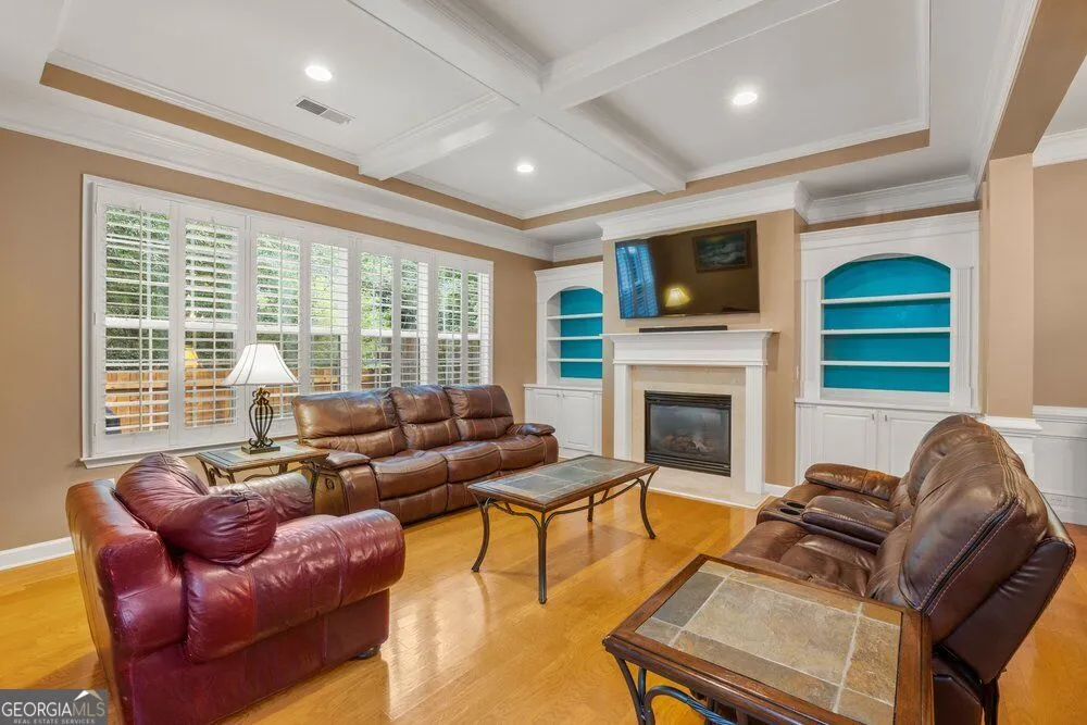 1606 Lexington DR Roswell, GA 30075