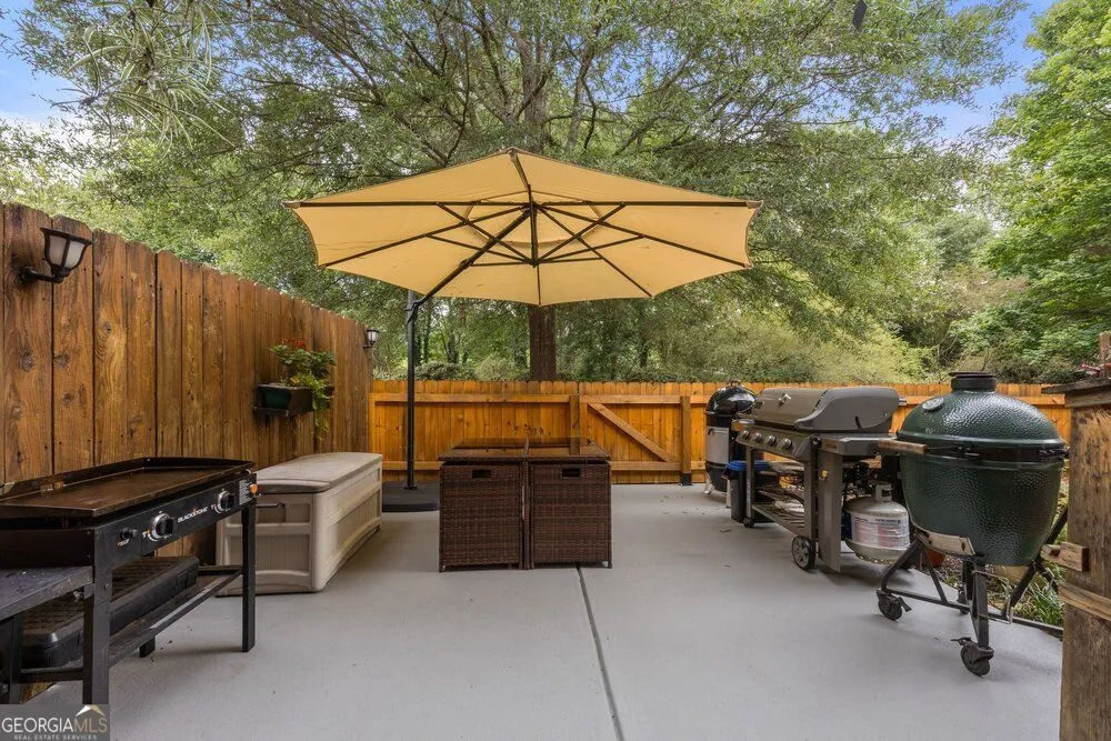 1606 Lexington DR Roswell, GA 30075