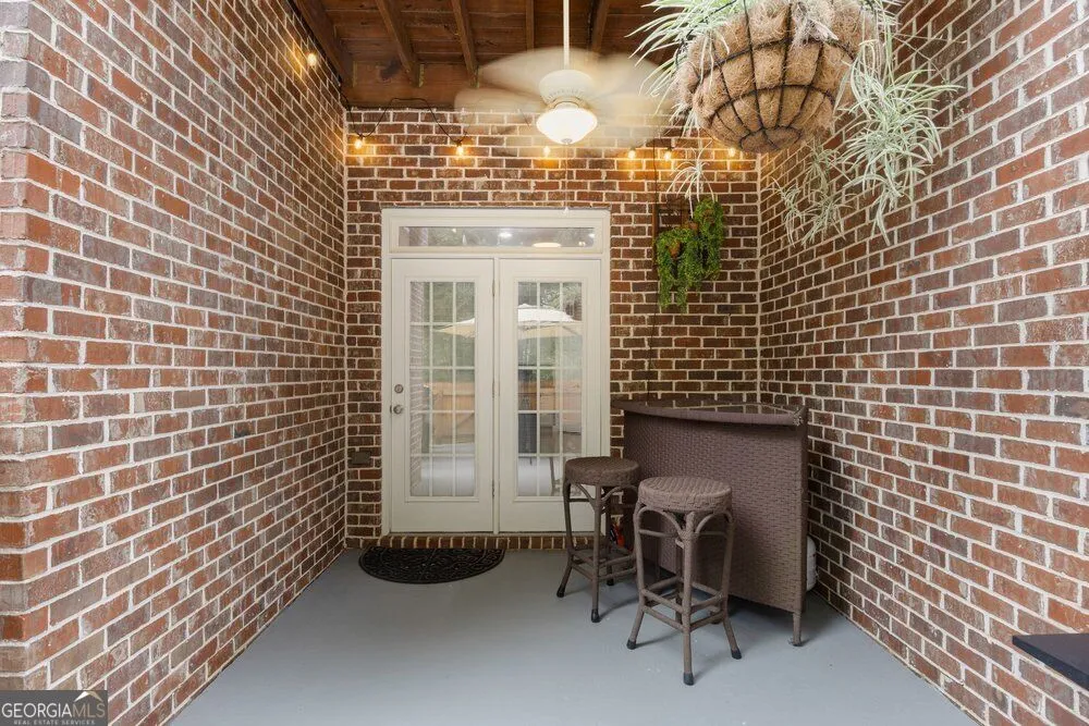 1606 Lexington DR Roswell, GA 30075