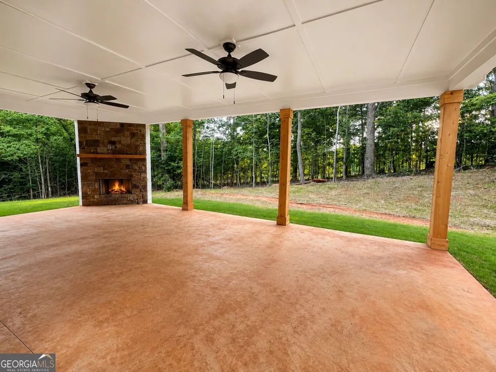 238 Signing Tree TRL Clarkesville, GA 30523