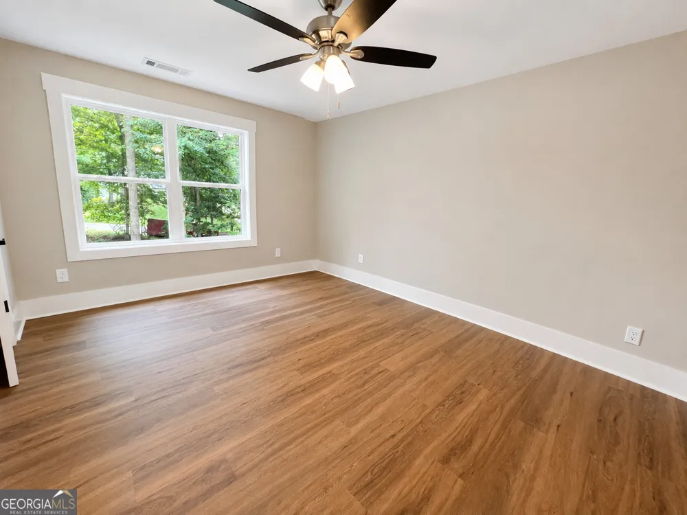 238 Signing Tree TRL Clarkesville, GA 30523
