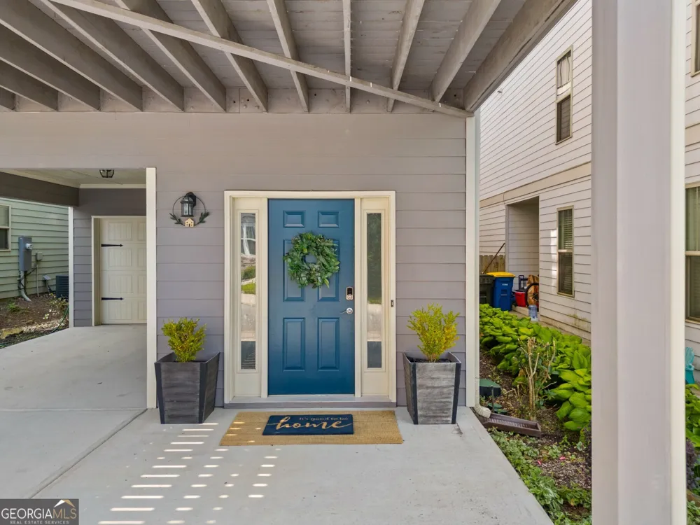 1229 Ridenour LN Kennesaw, GA 30152