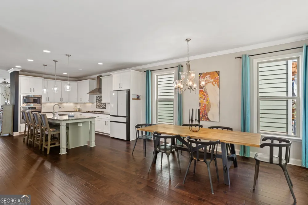 1229 Ridenour LN Kennesaw, GA 30152