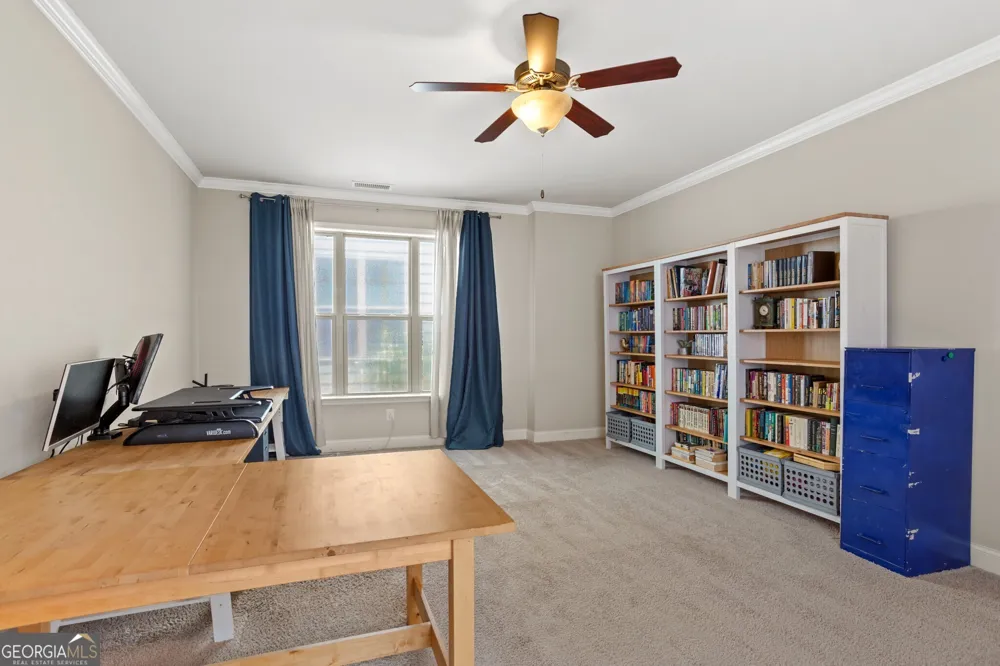 1229 Ridenour LN Kennesaw, GA 30152