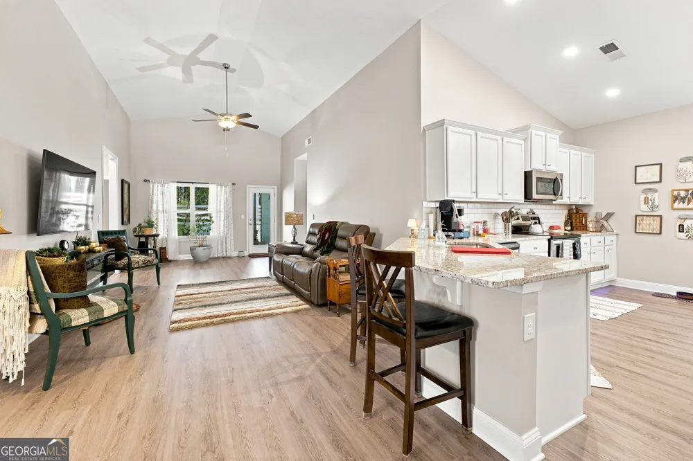 241 Magnolia Villas DR Cornelia, GA 30531