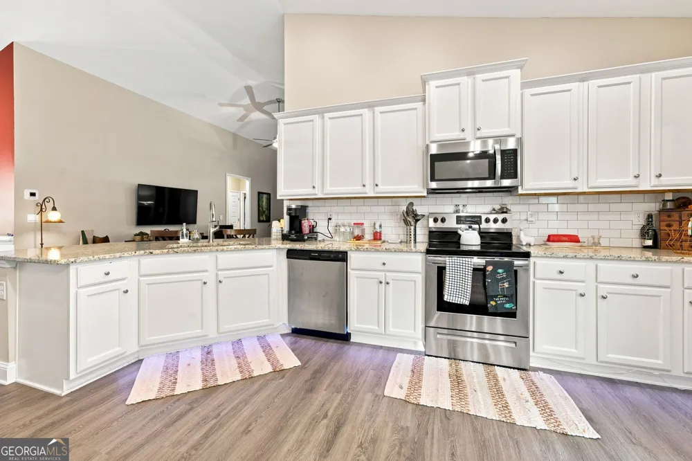 241 Magnolia Villas DR Cornelia, GA 30531