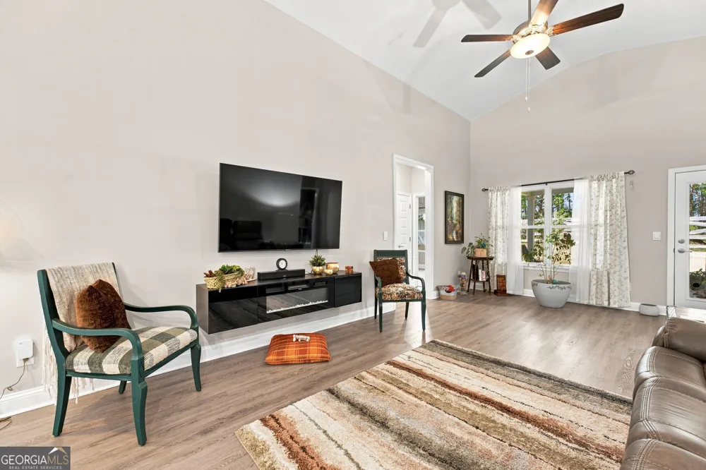 241 Magnolia Villas DR Cornelia, GA 30531