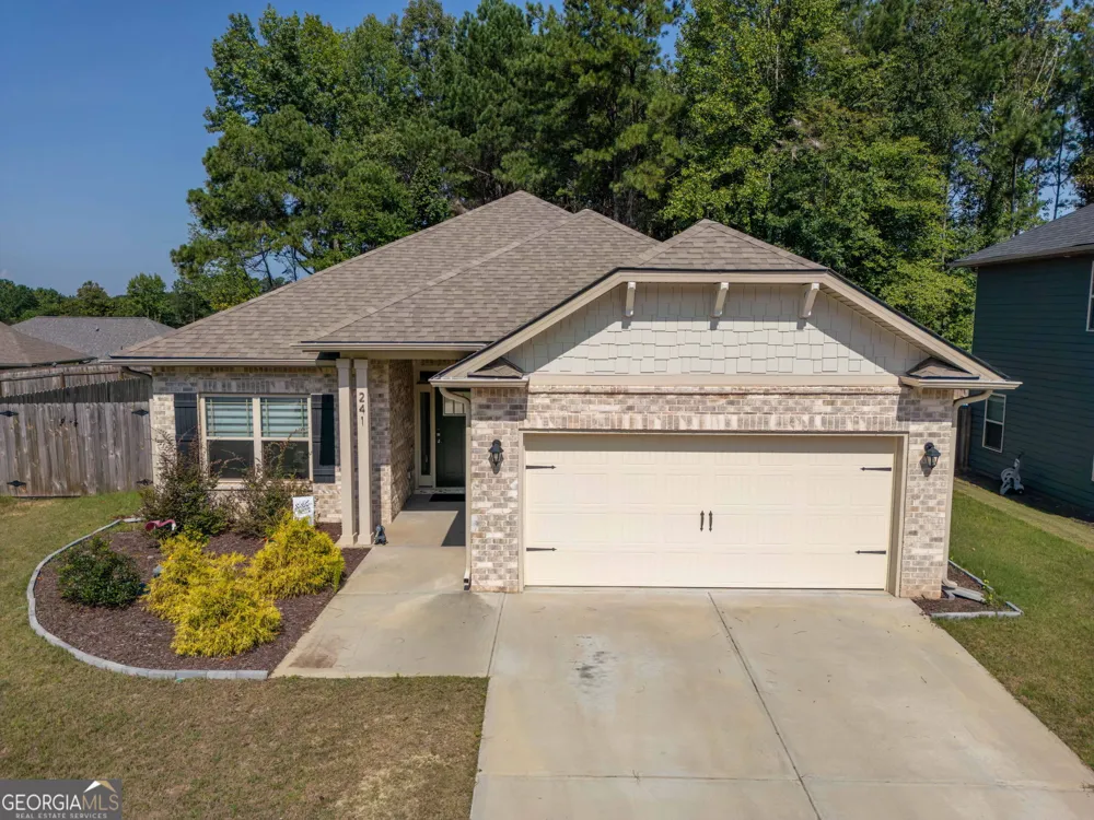 241 Magnolia Villas DR Cornelia, GA 30531