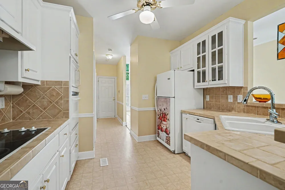 250 River Cove RDG Social Circle, GA 30025
