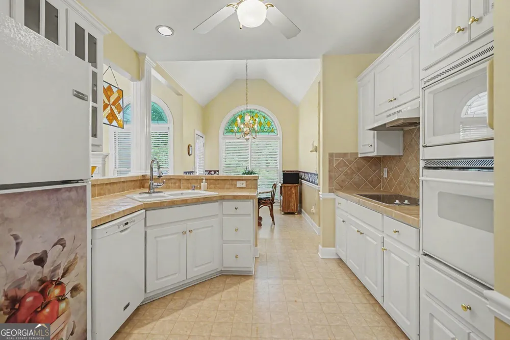 250 River Cove RDG Social Circle, GA 30025