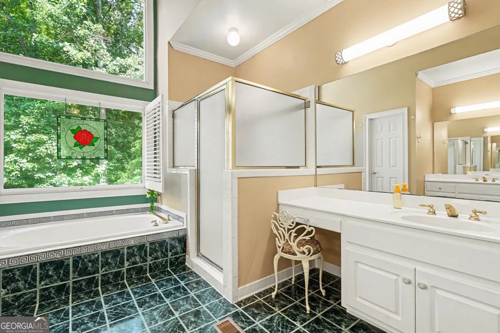 250 River Cove RDG Social Circle, GA 30025