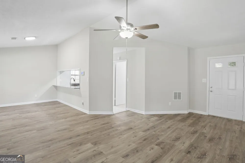819 Arbor Hill DR Stone Mountain, GA 30088