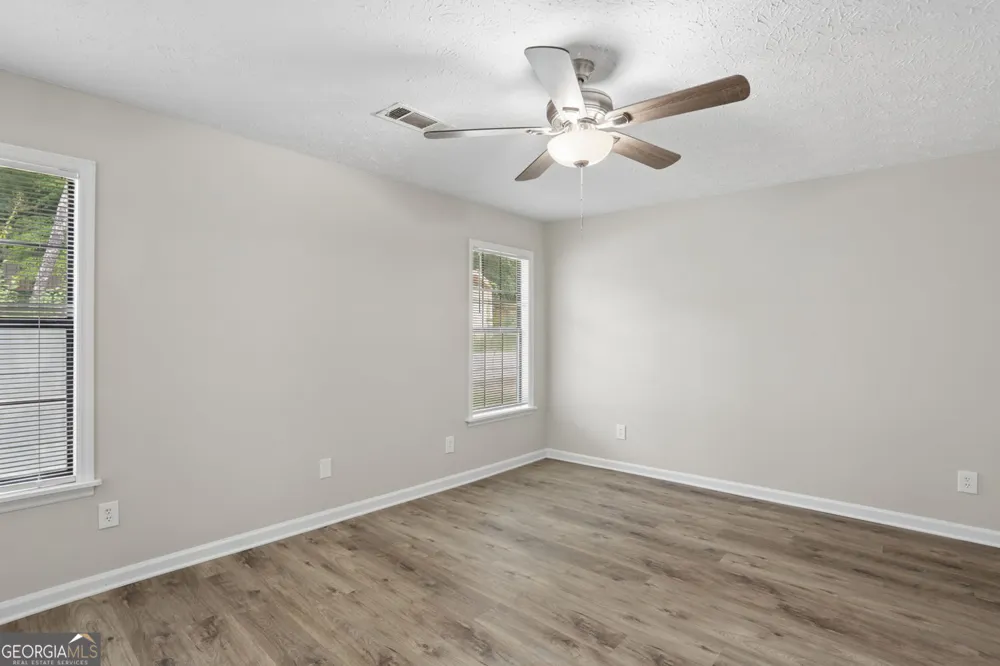 819 Arbor Hill DR Stone Mountain, GA 30088